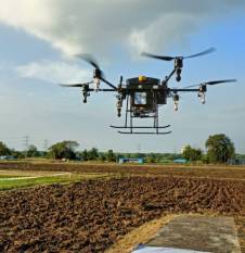 bayer-commences-commercial-usage-of-drone-services-for-farmers-as-part-of-its-digital-transformation-initiative-english.jpeg
