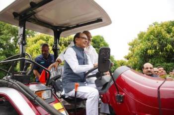 India targets global leadership in fruit exports: Shivraj Singh Chouhan