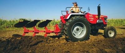 ncaer-releases-report-on-how-to-make-india-a-global-powerhouse-in-farm-machinery-english.jpeg
